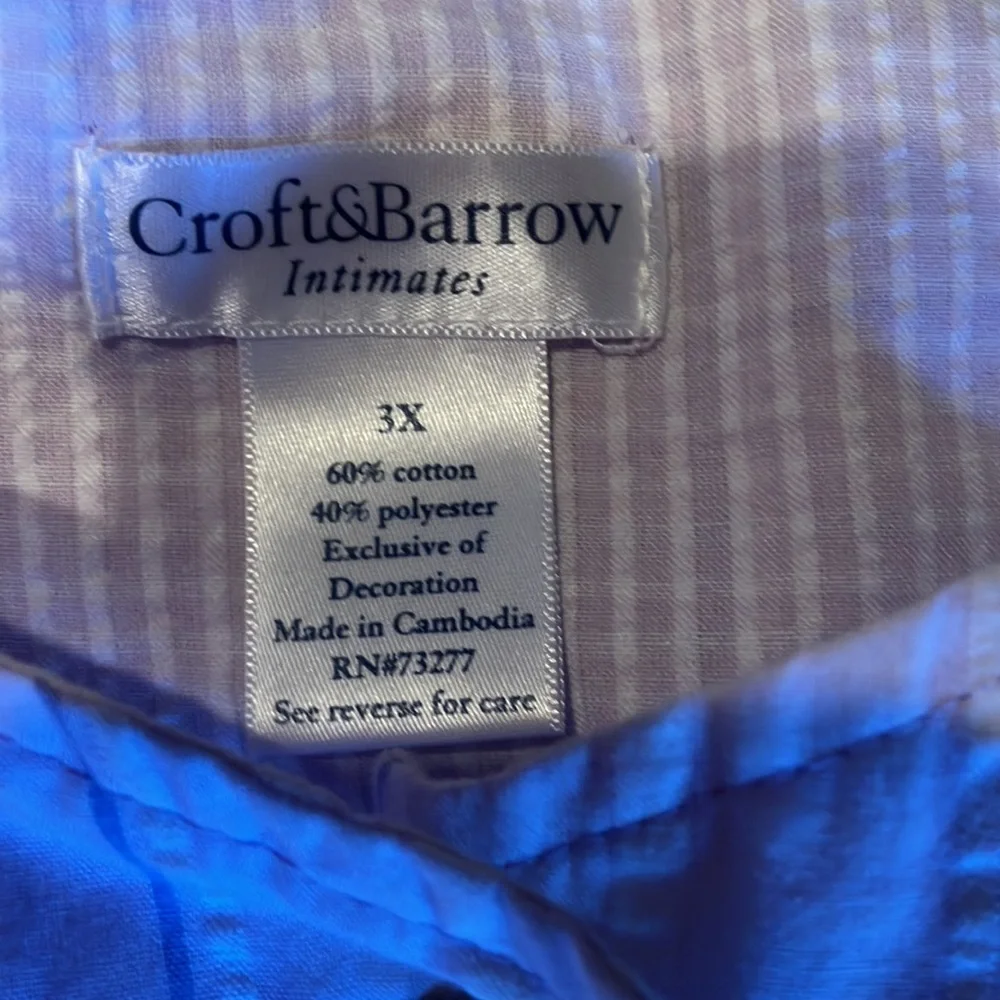 Croft & Barrow 3X house coat purple floral, has 2 front pockets